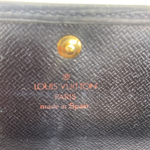 Louis Vuitton EPI Leather Long Wallet - Picture 12 of 15